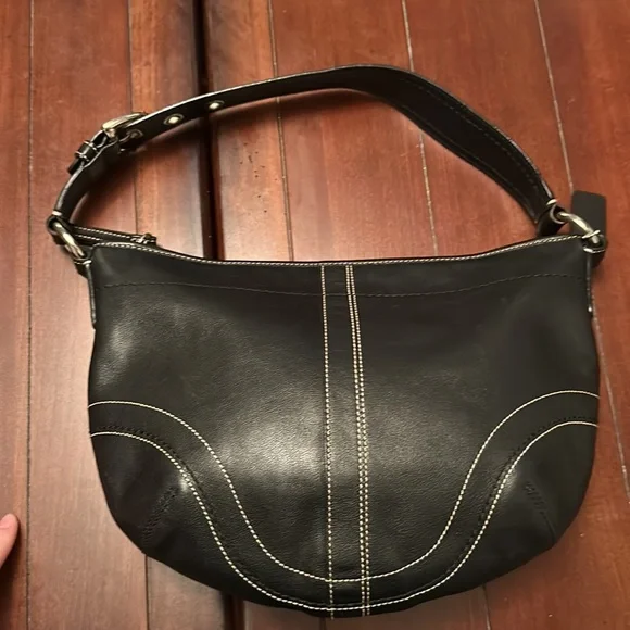 Coach | Bags | Vintage Coach Soho Hobo Black Leather Bag